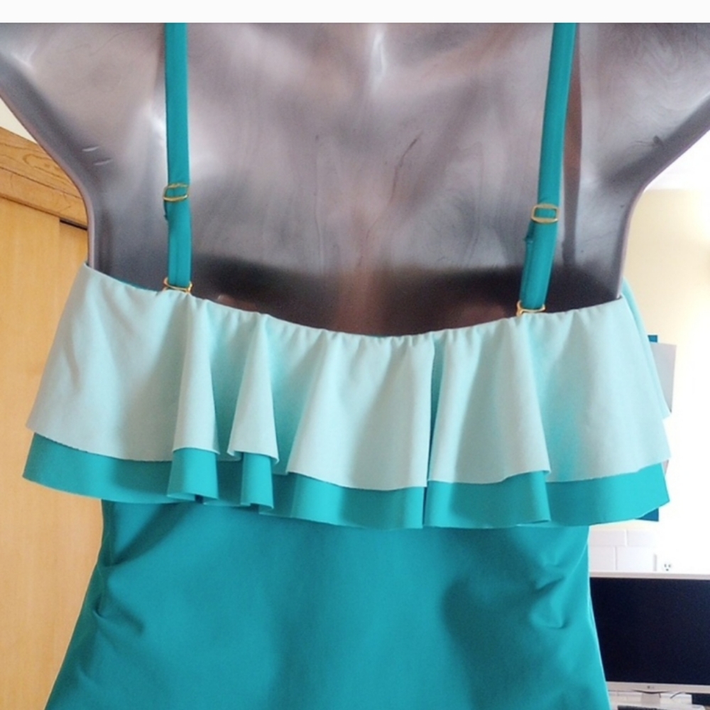BLEU ROD BEATTIE | Ruffled Tankini Top Size 10 - Picture 2 of 2